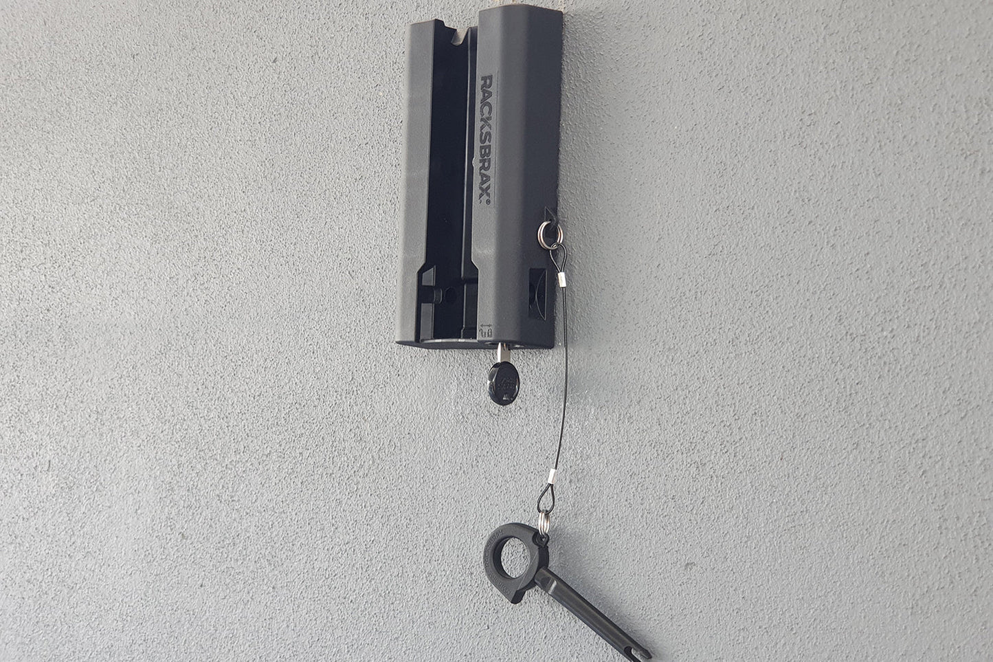 XD LOCKABLE WALL MOUNT 9011