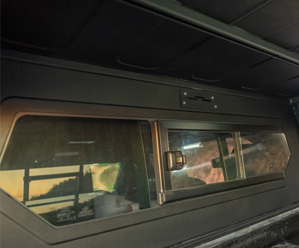 Alu-cab Contour Canopy Nissan Navara