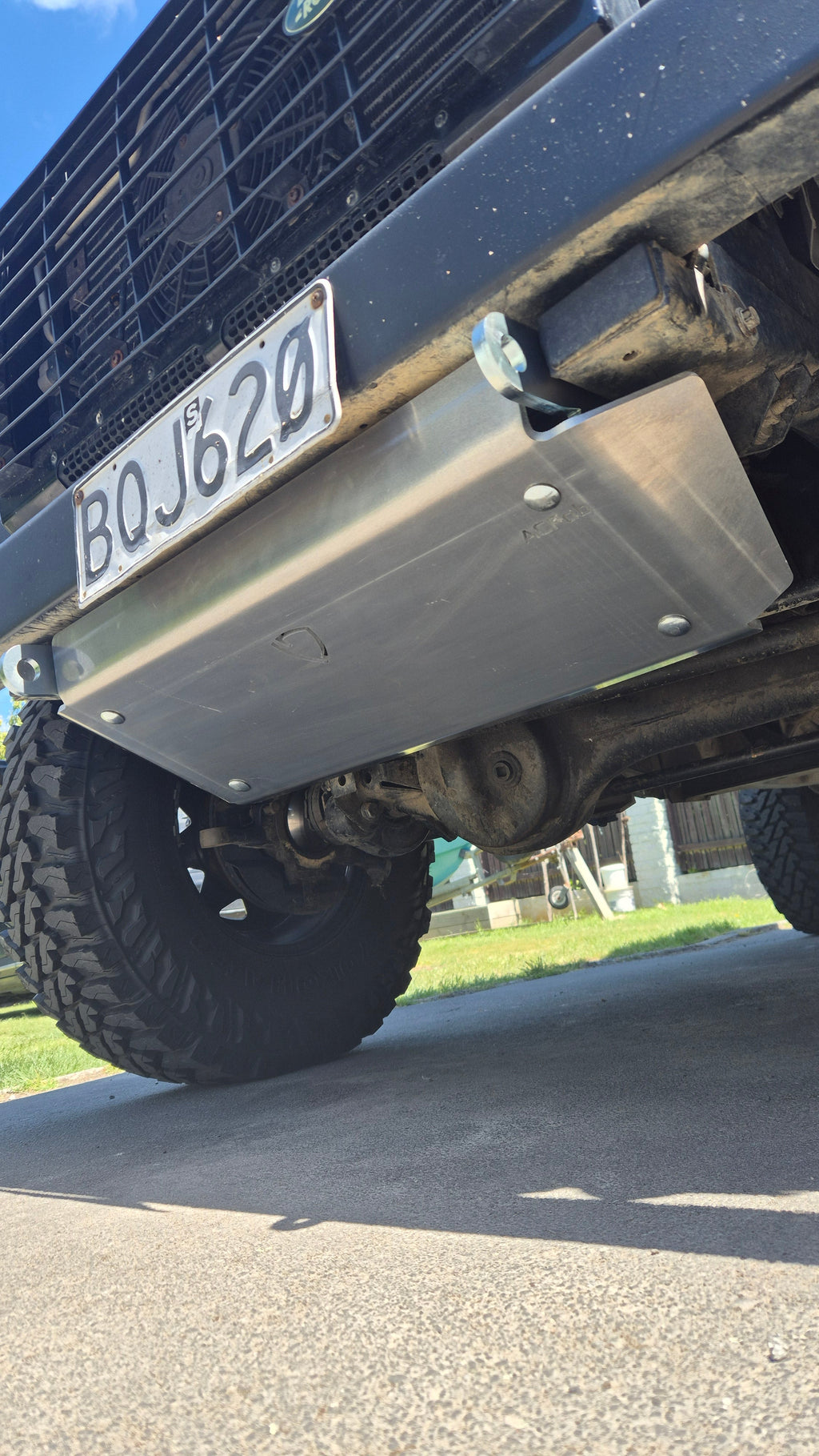 Land Rover Defender Steering Guard
