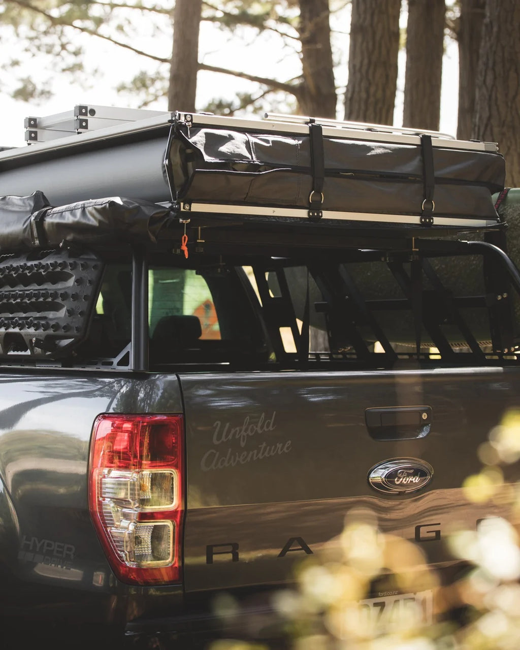 Crow's Nest Soft shell Rooftop Tent - Extended - Green