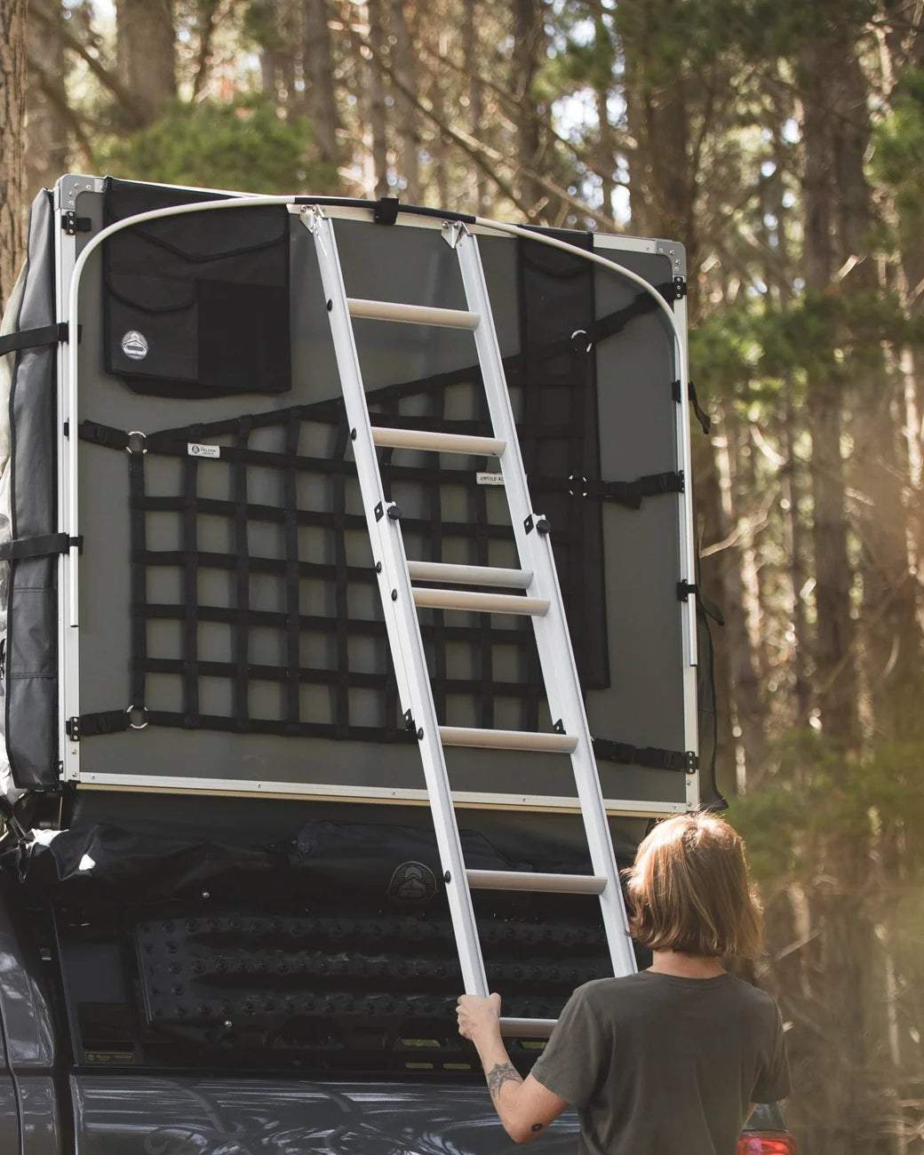 Crow's Nest Soft Shell Rooftop Tent - Extended - Grey