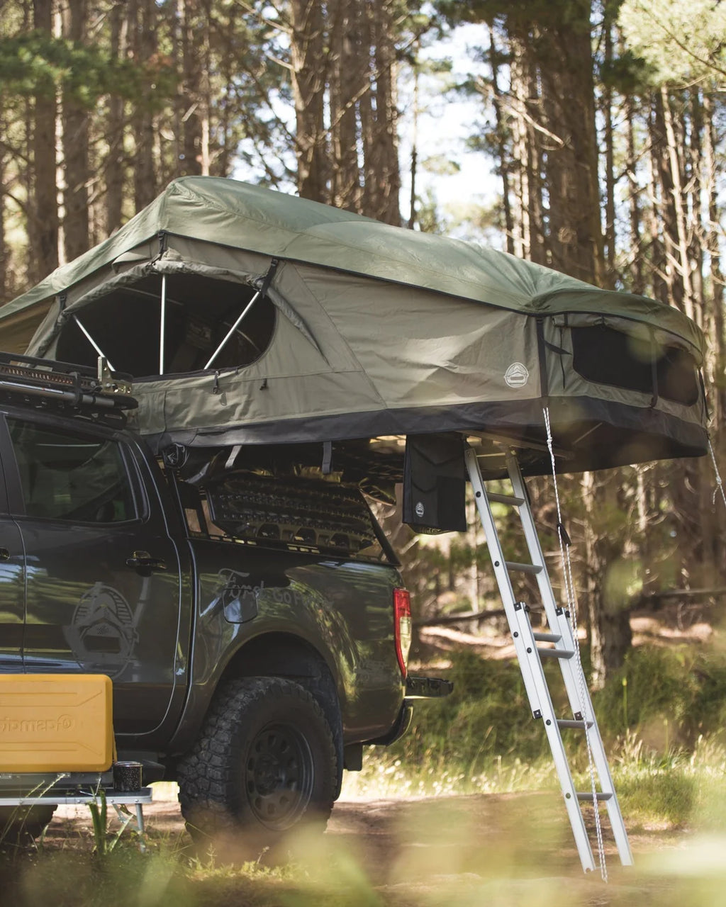 Crow's Nest Soft shell Rooftop Tent - Extended - Green