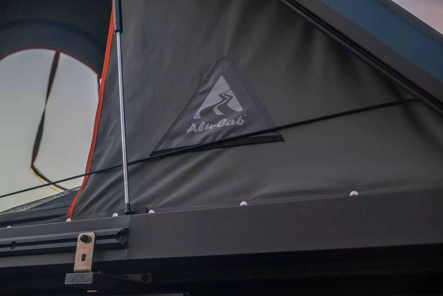 Alu-Cab Gen 3R Expedition Rooftop Tent