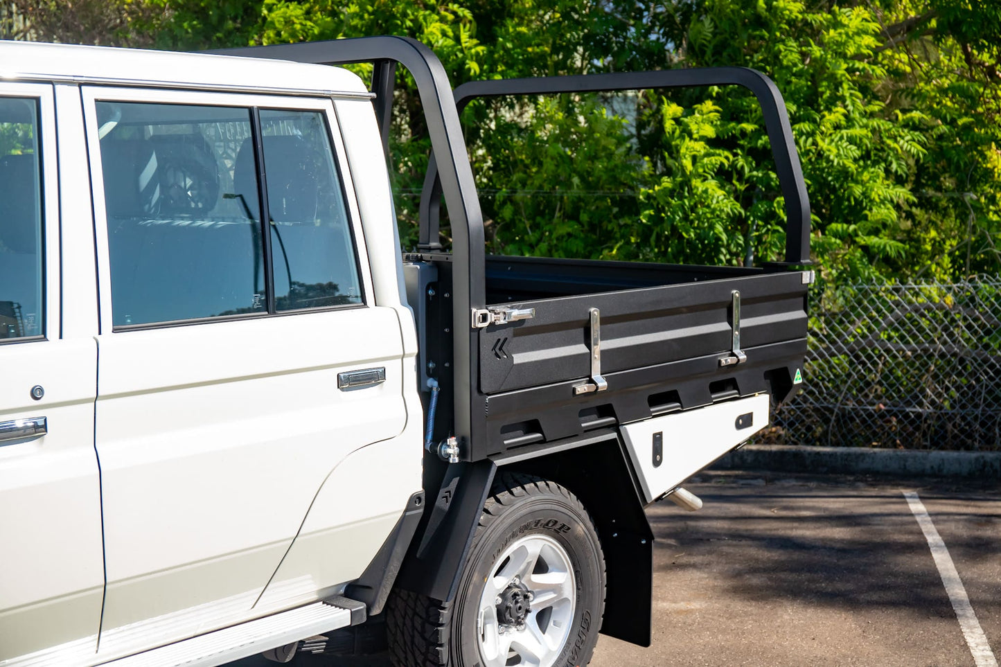 Mits Alloy Tray and Canopy Package to Suit 79 series Landcruiser