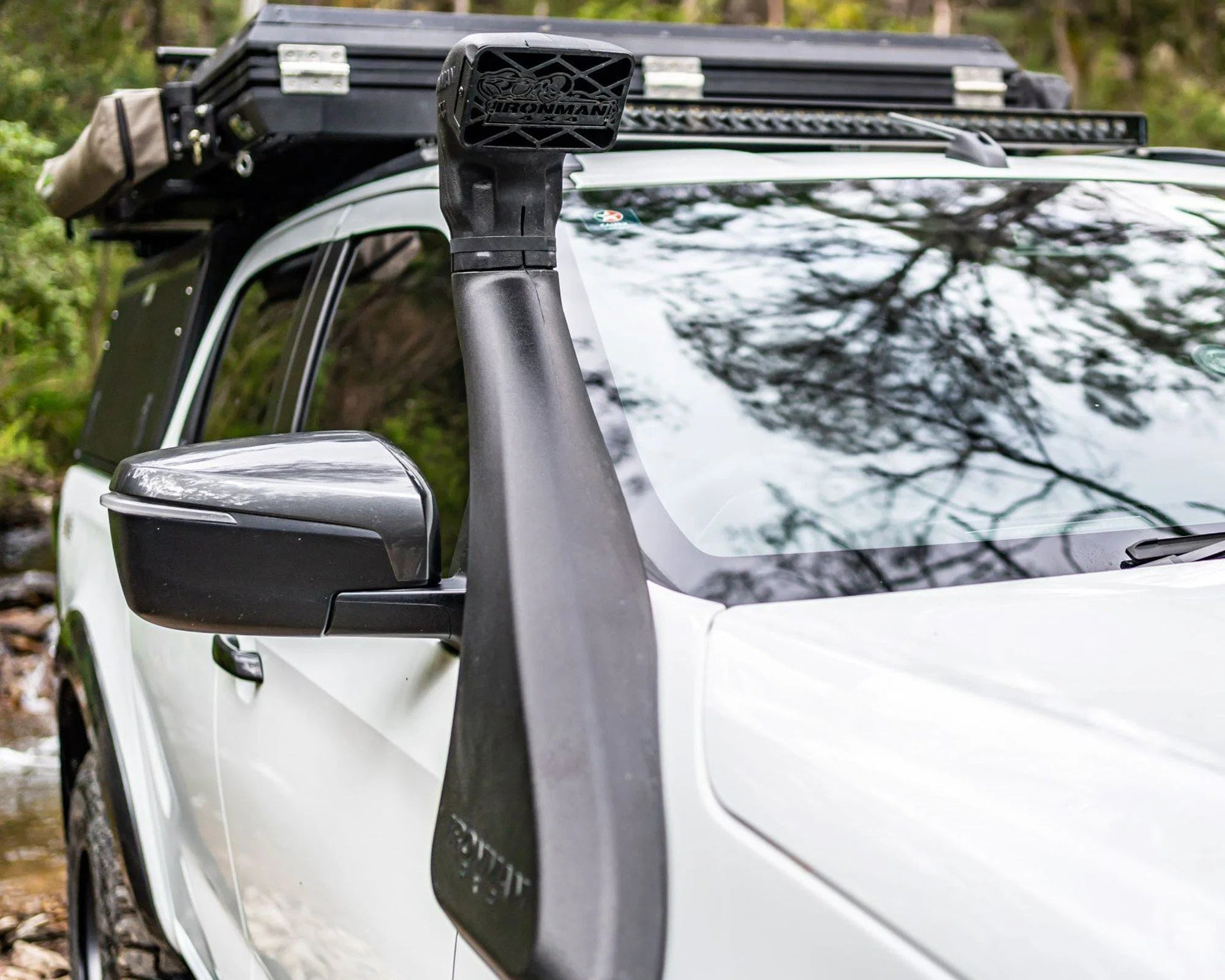 Hilux Revo Snorkel Toyota Hilux ISNORKEL051