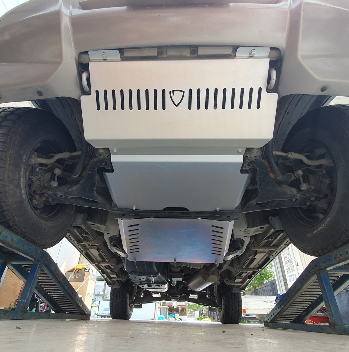 Mitsubishi Pajero 1999 - 2006 NM - NP Gen 3 Bash Plates