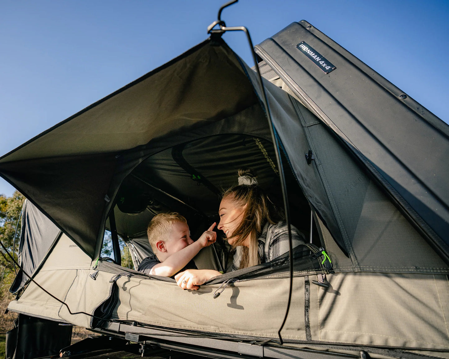 Ursa 1300 - ABS Hardshell Rooftop Tent SKU: IRTT0078