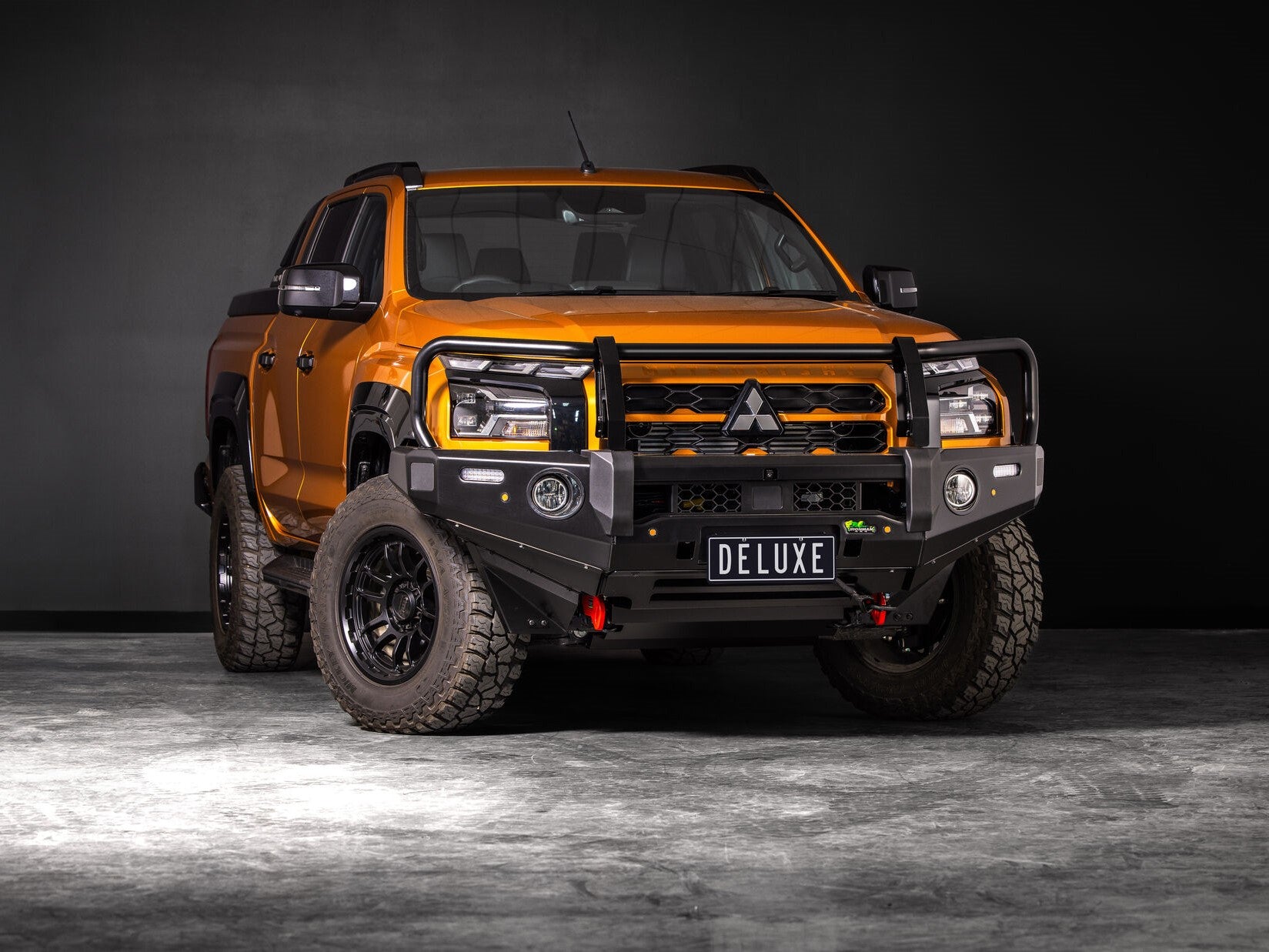 Mitsubishi Triton MV Deluxe Bull Bar 2024+