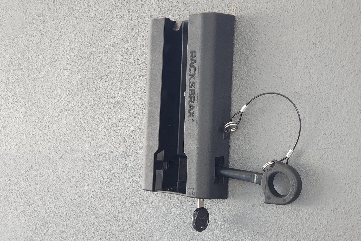 XD LOCKABLE WALL MOUNT 9011