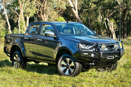 Commercial Deluxe Bull Bar (Isuzu D-Max MY20 9/2019+) BBCD074